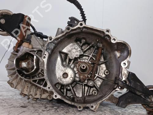 Used Gearbox HYUNDAI SANTA FÉ I (SM) 2.4 16V (146 hp) 29718041