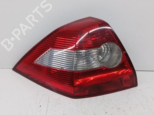 Used Left taillight Left taillight RENAULT MEGANE II Saloon (LM0/1_) 1.9 dCi (LM0G, LM1G, LM2C) (120 hp) 33043001 33043001