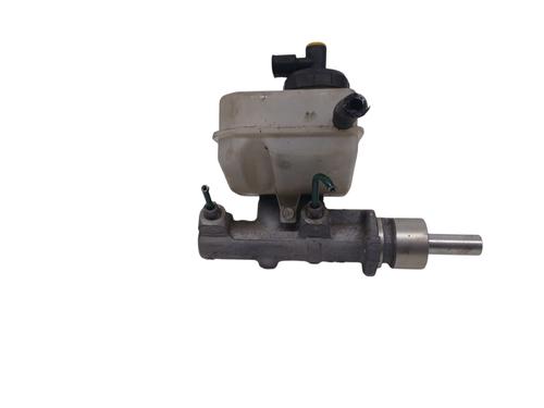 Used Brake master cylinder Brake master cylinder RENAULT MASTER II Van (FD) 2.5 dCi (FD01, FD02, FD21, FD22, FD31, FD32, FD3Y, FD71,... (120 hp) 33659017 33659017