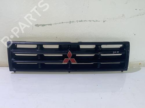 Used Grille MITSUBISHI PAJERO I (L04_G, L14_G) [1982-1991]  20839895