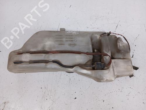 Sprinklertank NISSAN TERRANO II (R20) 2.7 TDi 4WD (125 hp) 31651940
