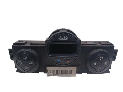 Used Climate control Climate control RENAULT MEGANE II Saloon (LM0/1_) 1.9 dCi (LM0G, LM1G, LM2C) (120 hp) 33994718 33994718