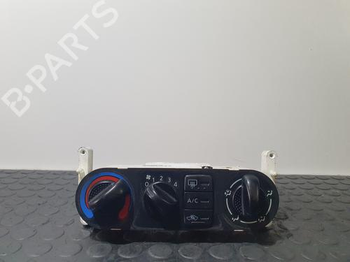 Used Climate control NISSAN ALMERA II (N16) 1.5 (90 hp) 31813570