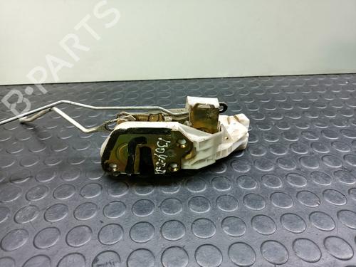Used Front right lock MITSUBISHI PAJERO III (V7_W, V6_W) 3.2 Di-D (V68W) (160 hp) 20834607