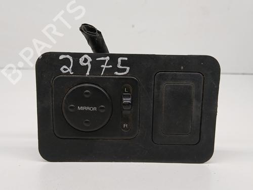 Mando retrovisor MITSUBISHI GALLOPER (JK-01) 2.5 TD intercooler (99 hp) 31841457