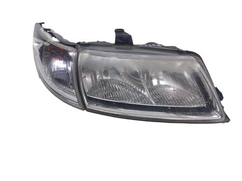Used Right headlight Right headlight SAAB 9-5 (YS3E) 2.0 t (150 hp) 33906039 33906039
