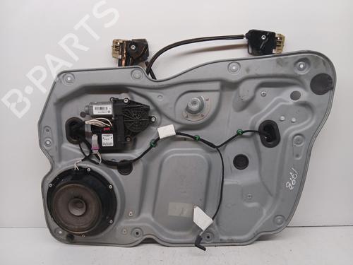 Used Front right window mechanism Front right window mechanism PEUGEOT 205 II (20A/C) [1987-2000] 33020651 33020651