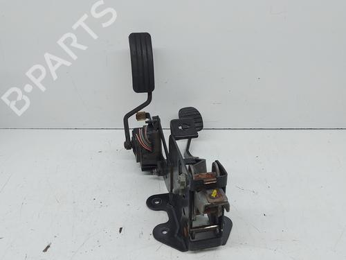 Used Pedal Pedal RENAULT MEGANE II (BM0/1_, CM0/1_) [2001-2012] 26730398 26730398