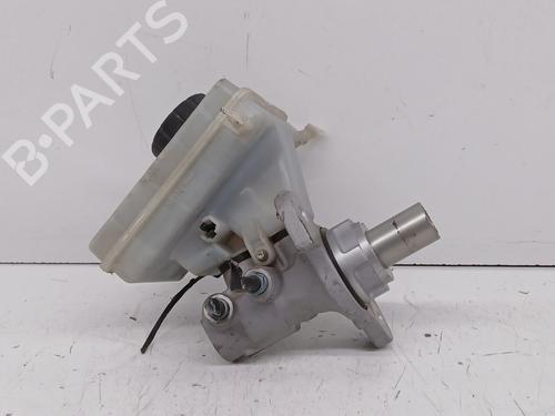 Used Brake master cylinder BMW X3 (F25) xDrive 30 d (258 hp) 28014952