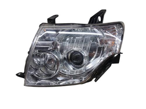 Venstre forlygte Venstre forlygte MITSUBISHI PAJERO IV (V8_W, V9_W) 3.2 DI-D 4WD (V98W, V88W) (190 hp) 39752764 39752764