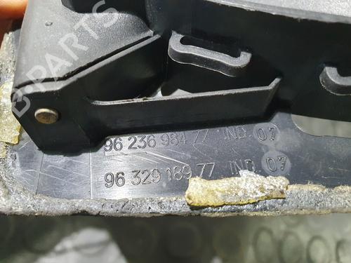 Used Front left interior door handle PEUGEOT 206 Hatchback (2A/C) 1.4 HDi eco 70 (68 hp) 32095499