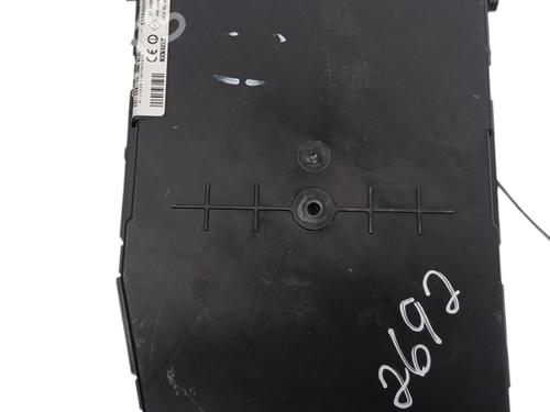 Used Fuse box Fuse box RENAULT GRAND SCÉNIC II (JM0/1_) 1.9 dCi (JM14) (131 hp) 33818335 33818335