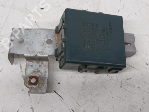 Used Comfort control module SUZUKI GRAND VITARA I (FT, HT) 2.0 TD 4x4 (SQ420D) (87 hp) 25835869