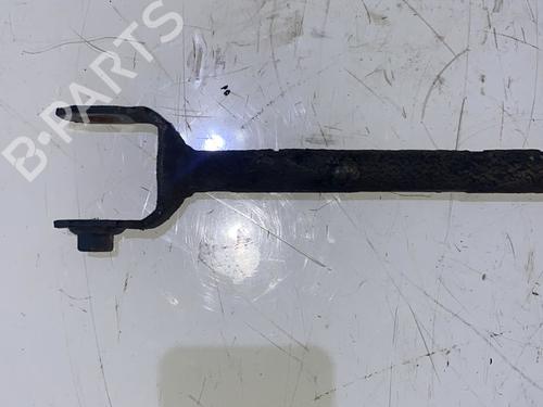 Right front suspension arm KIA SPORTAGE II (JE_, KM_)  | BP20817005M13 