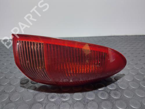 Achterlicht links ALFA ROMEO 147 (937_) 1.9 JTDM 8V (937.AXD1A, 937.AXU1A, 937.BXU1A) (120 hp) 20820545