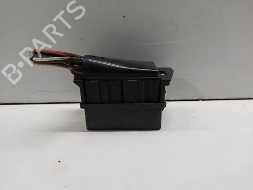 Used Fuse box RENAULT LAGUNA I (B56_, 556_) 1.9 dTi (100 hp) 22959477