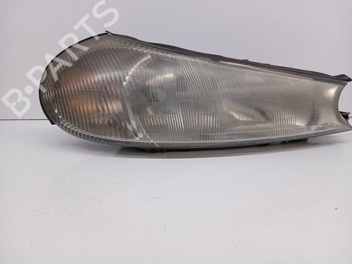 Used Right headlight FORD MONDEO II (BAP) 1.8 TD (90 hp) 23565195