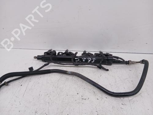 Used Injection rail MINI MINI (R56) One (75 hp) 28502212