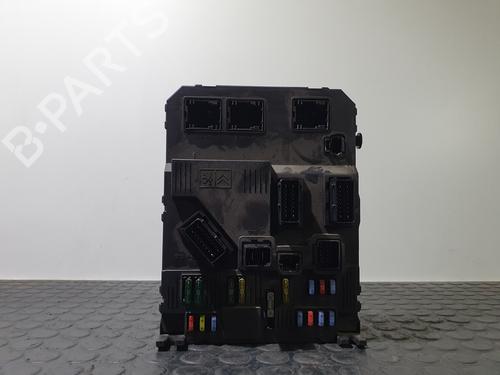 Used Fuse box PEUGEOT 407 (6D_) [2004-2011]  20840464