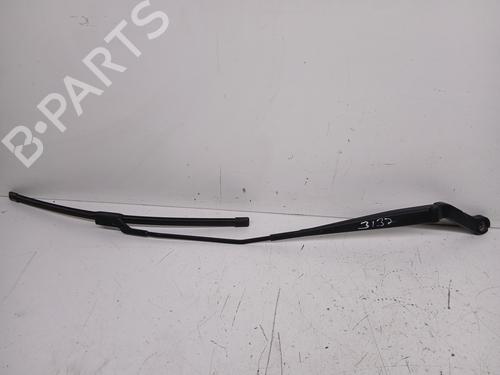 Used Front windshield wiper arm Front windshield wiper arm 36856451 36856451