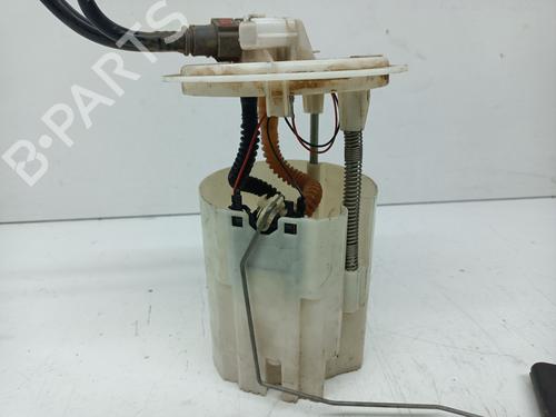 Used Fuel pump RENAULT MEGANE III Grandtour (KZ0/1) [2008-2016]  20838485