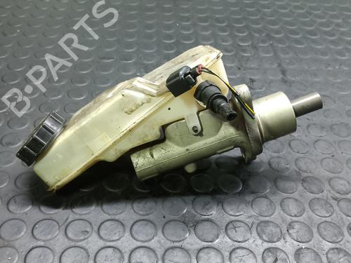 Used Brake master cylinder FORD FOCUS II (DA_, HCP, DP) 2.0 TDCi (136 hp) 26922798