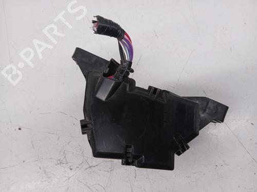Fuse box TOYOTA HILUX VIII Pickup (_N1_)  | BP29728219E1 
