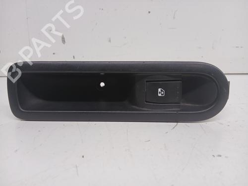 Used Right rear window switch RENAULT MEGANE II Estate (KM0/1_) 1.6 16V (112 hp) 28000445