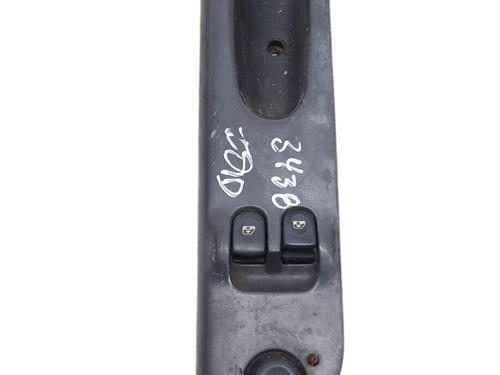 Used Left front window switch Left front window switch RENAULT ESPACE III (JE0_) 2.2 dCi (JE0K) (130 hp) 33689451 33689451