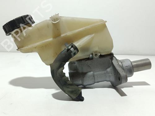 Hovedbremsecylinder TOYOTA YARIS (_P9_) [2005-2014]  26873996
