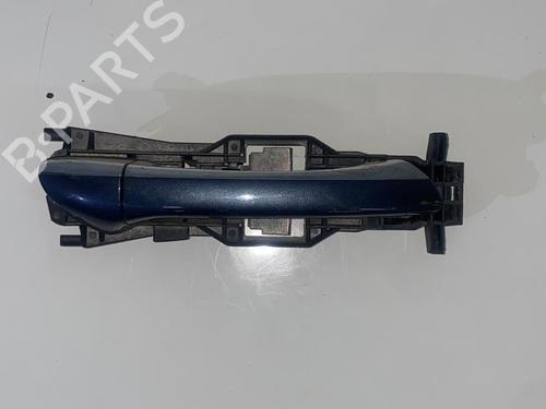 Poignée extérieure avant droite MERCEDES-BENZ CLK (C208) CLK 200 (208.335) (136 hp) 32036758