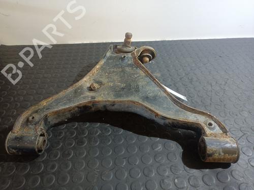 Używane Wahacz przedni prawy NISSAN PATHFINDER III (R51) [2005-2026]  31686675