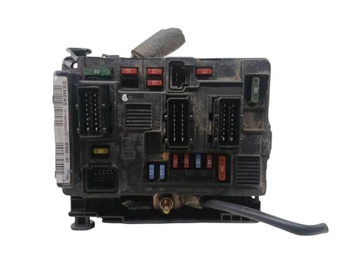 Used Fuse box Fuse box 38734784 38734784