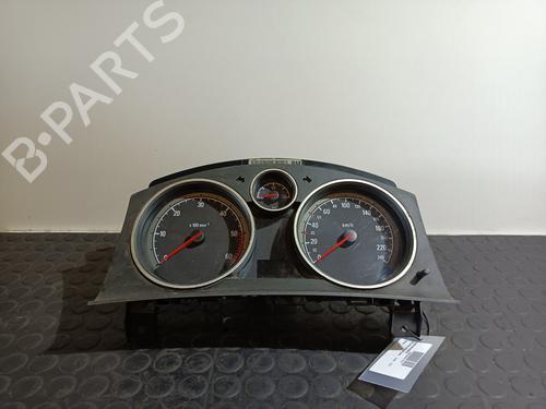 Used Instrument cluster OPEL ASTRA H (A04) [2004-2014]  20837344