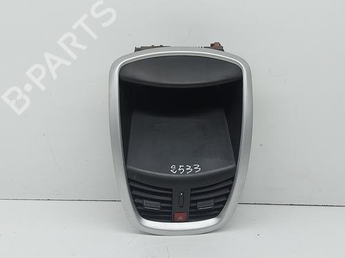 Used Air vent PEUGEOT 207 (WA_, WC_) 1.6 16V VTi (120 hp) 32423531