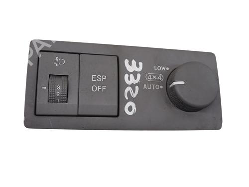 Commande de phare KIA SORENTO I (JC) 2.5 CRDi (163 hp) 31928731