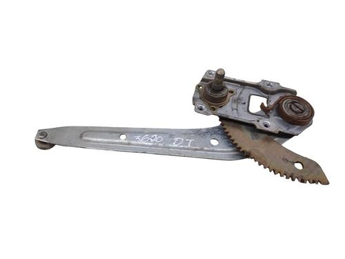 Used Rear right window mechanism Rear right window mechanism MITSUBISHI PAJERO I (L04_G, L14_G) 2.5 TD (L044G, L049G) (87 hp) 40452364 40452364