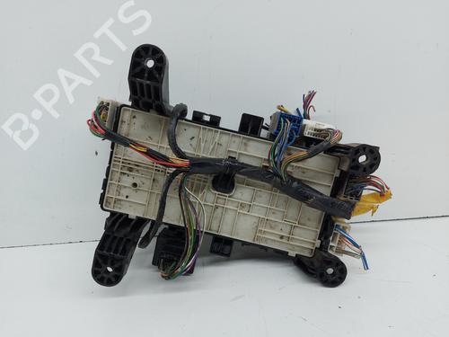 Fuse box SUZUKI GRAND VITARA II (JT, TE, TD) 1.9 DDiS All-wheel Drive (JT419, TD44, JB419WD, JB419XD,... | BP26006991E1 