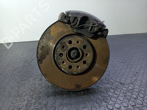Left front steering knuckle MERCEDES-BENZ E-CLASS (W210) E 300 D (210.020) | BP32127083M25