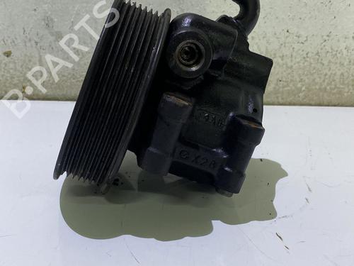 Used Steering pump RENAULT LAGUNA II (BG0/1_) [2001-2007]  32034355