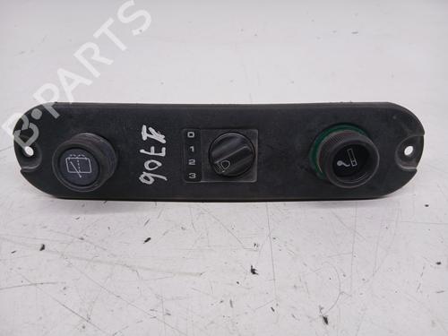Used Switch LAND ROVER DEFENDER Station Wagon (L316) 2.5 Td5 4x4 (L316) (122 hp) 25989403