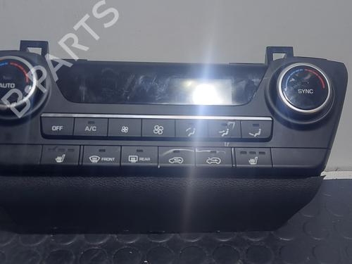 climate-control-hyundai-tucson-tl-tle-2015-2016-2017-2018-2019-2020-2021-2022-2023-32043041 main image
