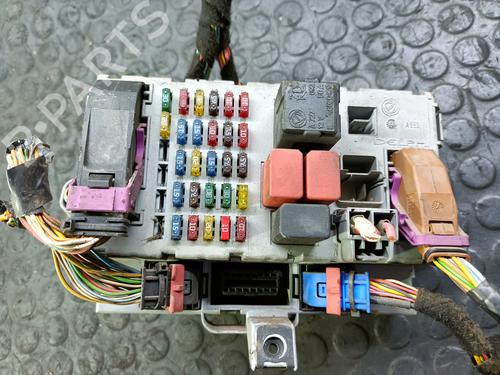 Used Fuse box FIAT DOBLO Box Body/MPV (223_) 1.9 JTD (223ZXE1A) (100 hp) 20835360
