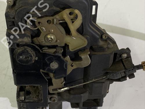 Rear left lock VW GOLF IV (1J1) 1.6 | BP20820393C100 