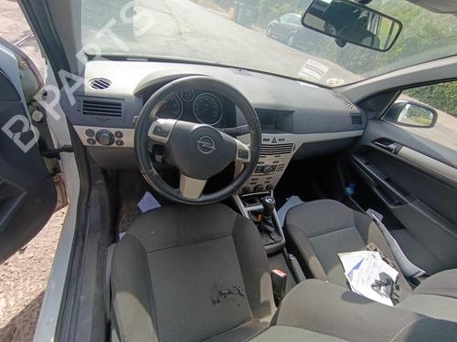 Fuse box OPEL ASTRA H (A04) | BP38734799E1 - Image 10