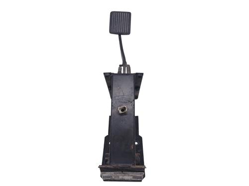 Used Break pedal LAND ROVER DEFENDER Station Wagon (L316, L315) 2.5 Td5 4x4 (L316) (122 hp) 32709097