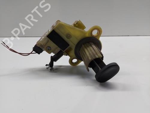 Used Tailgate handle RENAULT LAGUNA I (B56_, 556_) 1.9 dTi (100 hp) 31872586