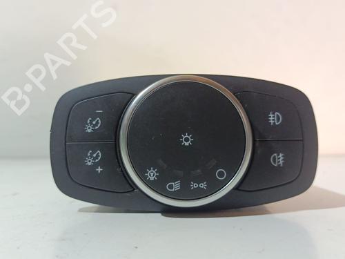 Used Headlight switch FORD FOCUS IV (HN) [2018-2025]  20835282