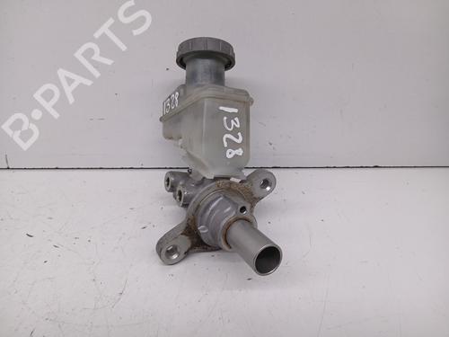 Used Brake master cylinder SUZUKI GRAND VITARA II (JT, TE, TD) 1.9 DDiS All-wheel Drive (JT419, TD44, JB419WD, JB419XD,... (129 hp) 28355411