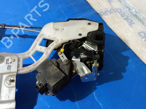 Rear right lock KIA SPORTAGE II (JE_, KM_) 2.0 CRDi 4WD | BP20827703C99 